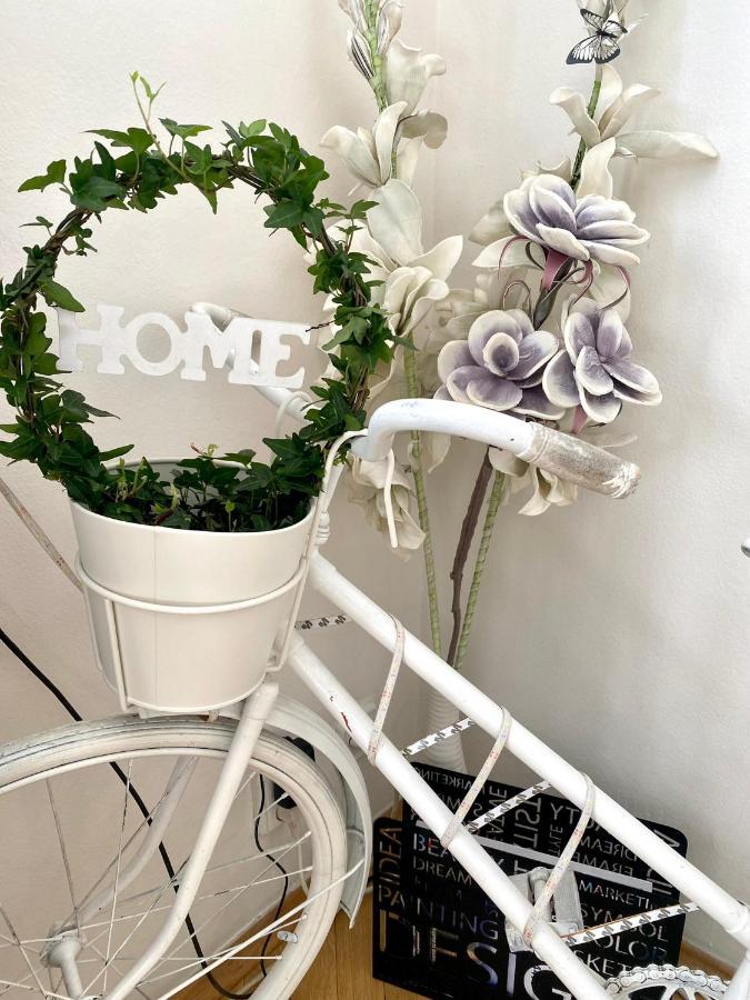 Fantastic Apartment In The City Center Πράγα Εξωτερικό φωτογραφία