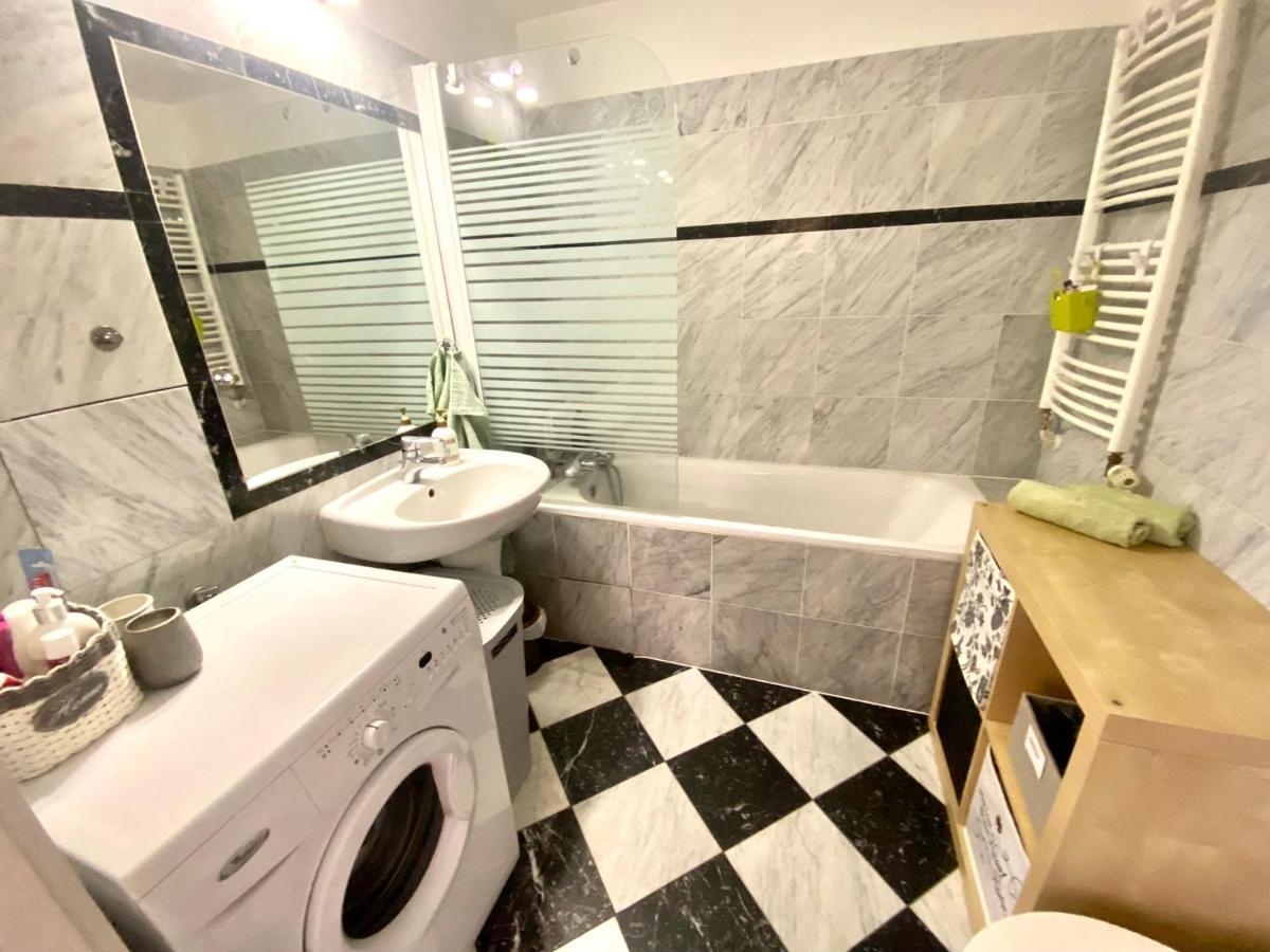 Fantastic Apartment In The City Center Πράγα Εξωτερικό φωτογραφία