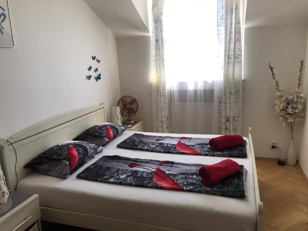 Fantastic Apartment In The City Center Πράγα Εξωτερικό φωτογραφία