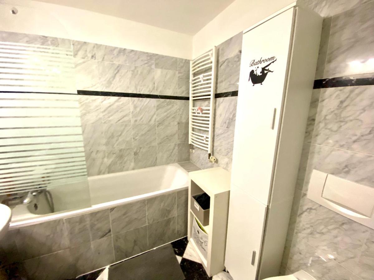 Fantastic Apartment In The City Center Πράγα Εξωτερικό φωτογραφία