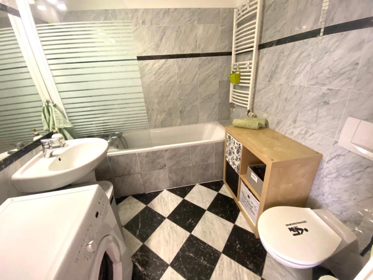 Fantastic Apartment In The City Center Πράγα Εξωτερικό φωτογραφία